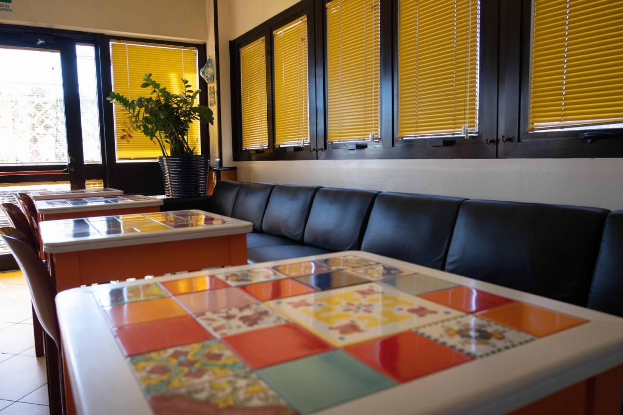 Hotel Ping Pong Lido di Ostia Ngoại thất bức ảnh